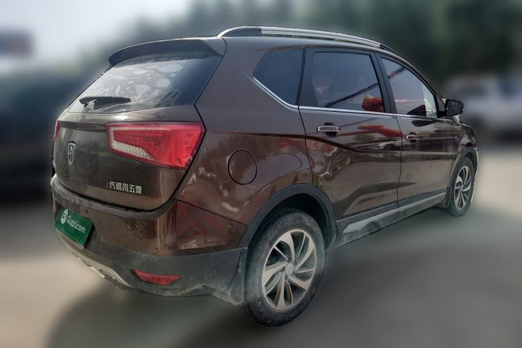 Used Baojun 560 2016 1.5T Manual Luxury Model
