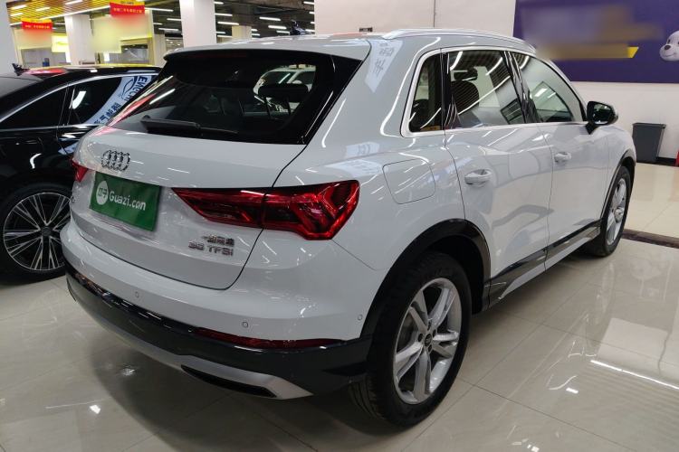 Used Audi Q3 2023 35 TFSI Fashion Elegant Version (1.5T)
