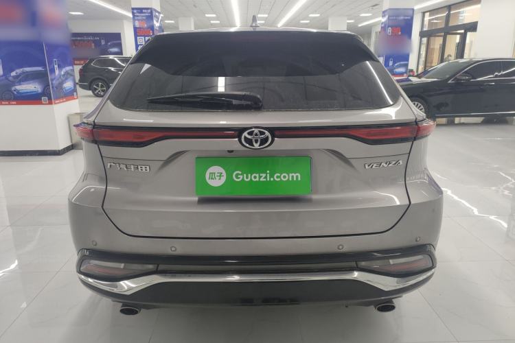 Used Toyota Venza 2023 2.0L CVT Two-Wheel Drive Prestige Version Rear