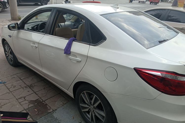 Used CHANGAN Eado 2015 1.6L Manual Luxury Model China V Standard
