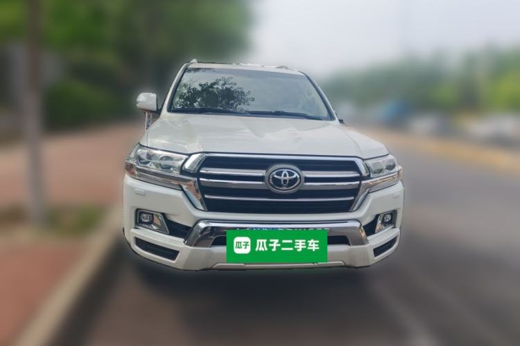 Used Toyota Land Cruiser 
