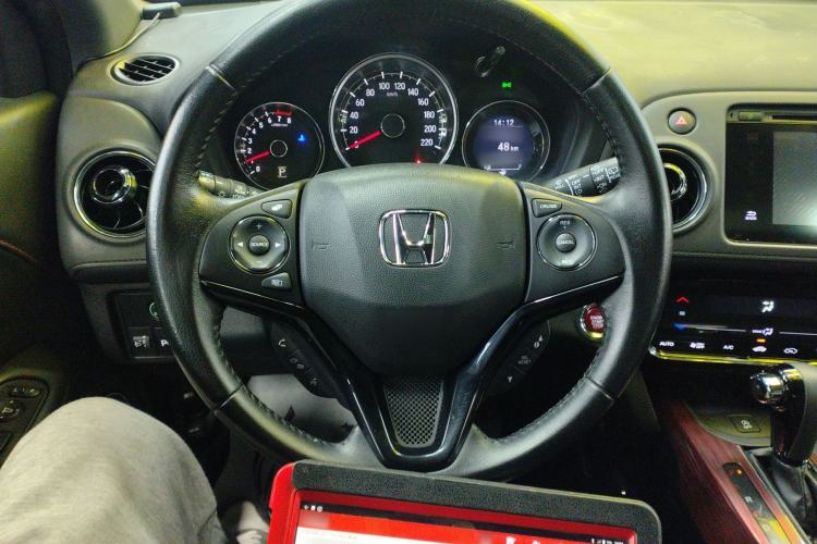 Used Honda XR-V 2015 1.8L VTi CVT Luxury Edition