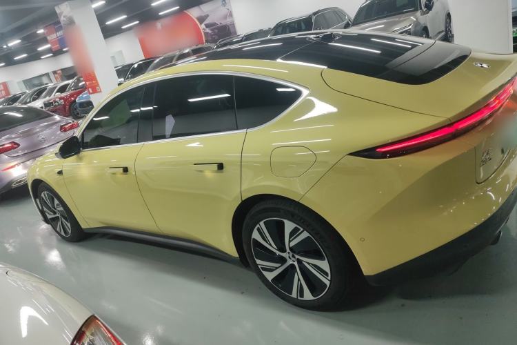 Used Nio ET5 2022 75 kWh