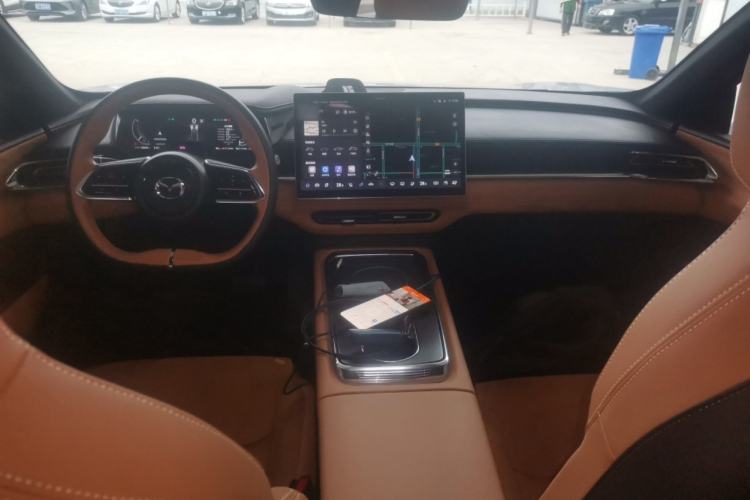 Used Mazda EZ-6 2024 Range-Extended 200 Luxury Edition