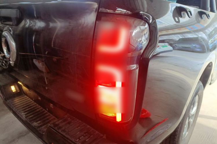 Used Great Wall Poer 2023 2.0T Commercial Version Automatic Diesel 4x4 Elite Long-Box GW4D20M