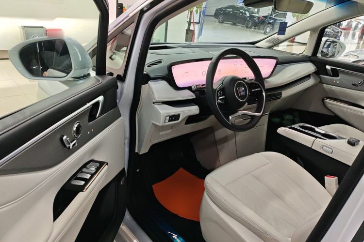 Used Buick GL8 2025 Lu Zun Deluxe and Yue Aivia Edition
