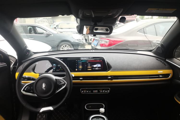 Used ORA Good Cat GT 2024 Mulan Edition 401 km Range Prestige Version 135 kW Center Console