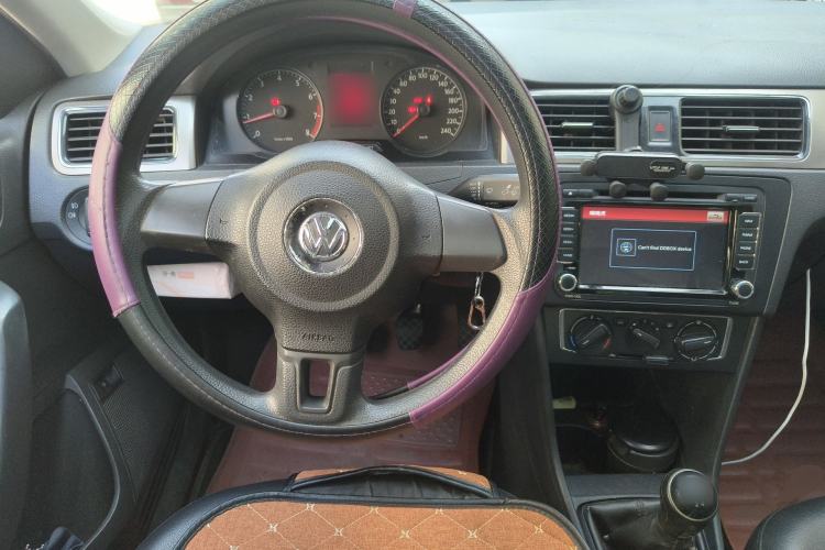 Used Volkswagen Santana 2015 1.6L Manual Comfort Edition Steering Wheel