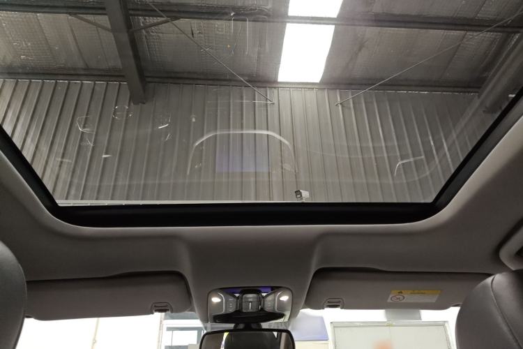 Used GAC Trumpchi GS7 2017 320T Two-Wheel-Drive Luxury Smart Connectivity Model