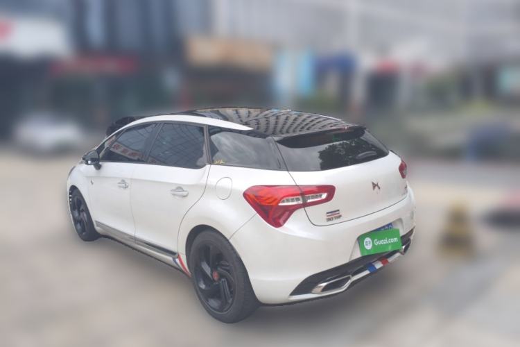 Used DS 5 2018 30THP P-Line Sport Model