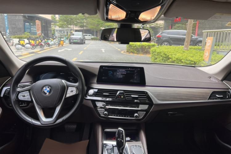 Used BMW 5 Series New Energy 2020 Mileage Upgrade Version 530Le Luxury Package Gear Lever