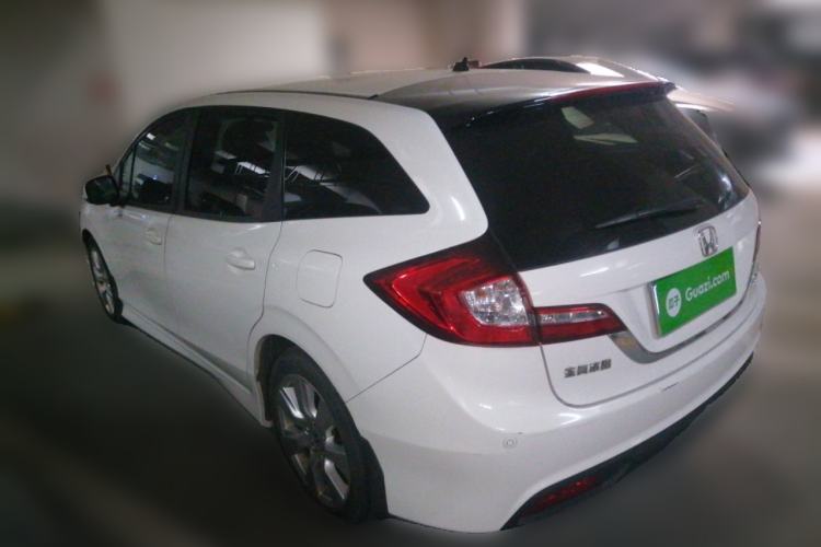 Used Honda Jade 2013 1.8L automatic Comfort version 5 seats
