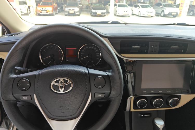 Used Toyota Corolla 2017 Revised Version 1.2T S-CVT GL-i Steering Wheel