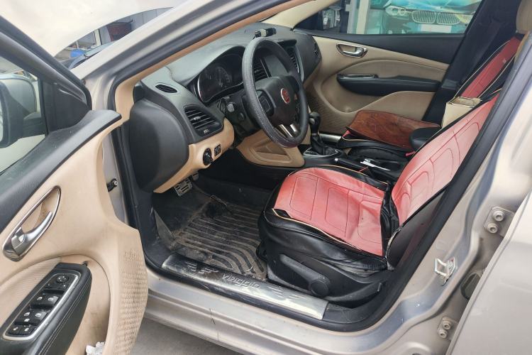 Used Fiat Viaggio 2012 1.4T Automatic Enjoyment Edition
