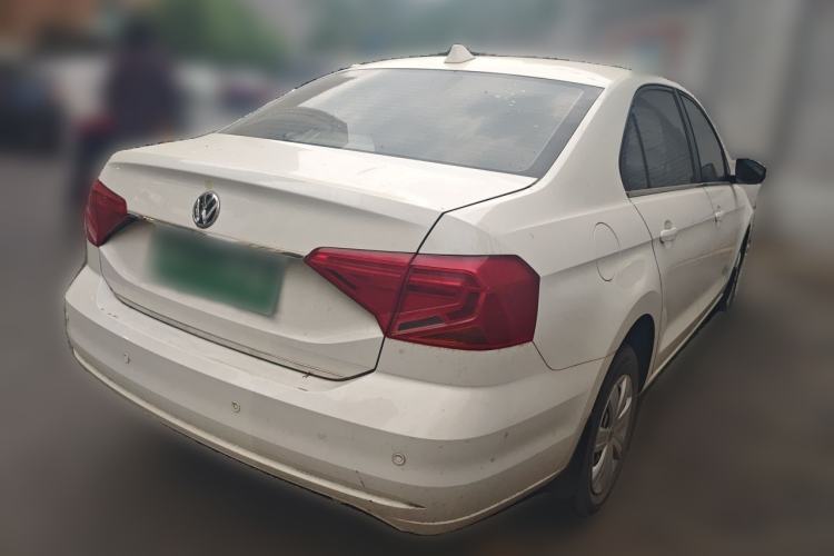 Used Volkswagen Jetta 2017 1.5L Manual Fashion Edition
