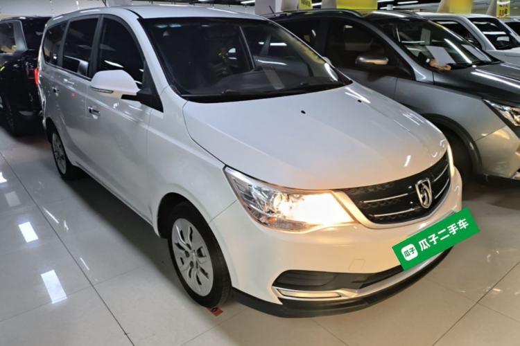 Used Baojun 730 2016 Revised 1.5L Manual Standard Version 7 Seats China V Emission Standard