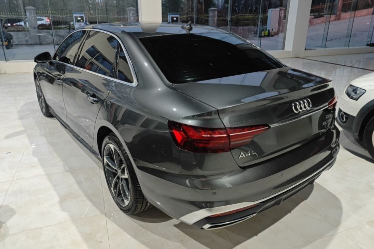 Used Audi A4L 2022 40 TFSI Fashion Dynamic Model