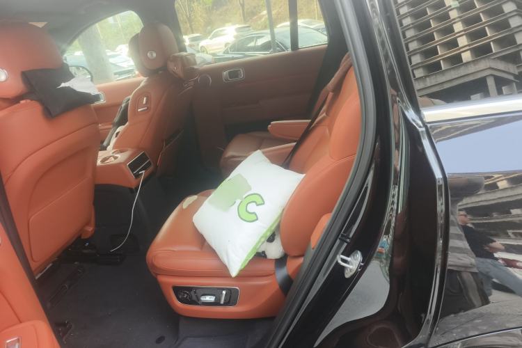 Used Li Auto L9 2022 Max model Interior 4