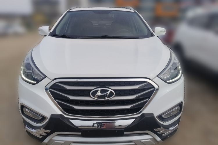 Used Hyundai ix35 2015 2.0L Automatic 2WD Smart Type China IV Front