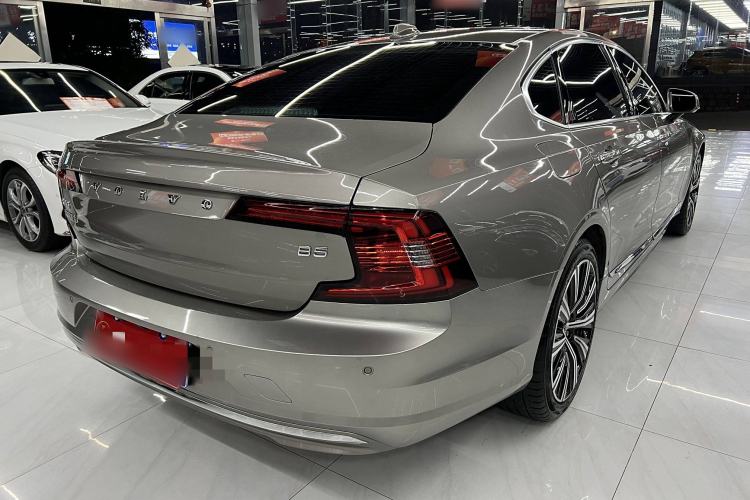 Used Volvo S90 2022 B5 Zhiyuan Luxury Edition