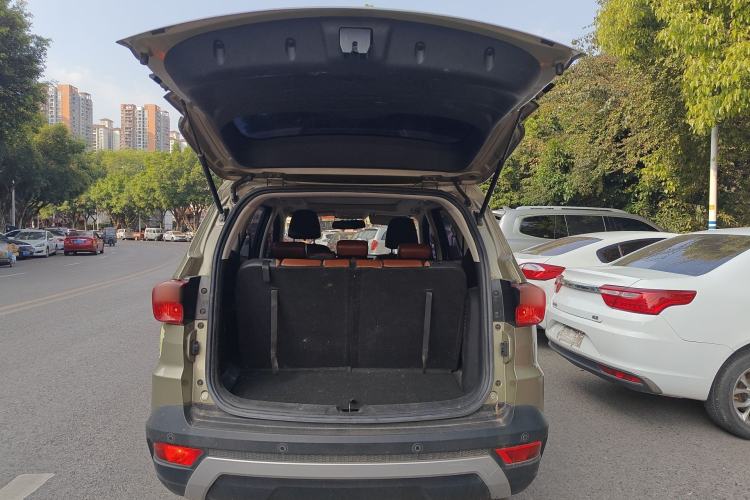 Used HYOSOW S3 2016 S3L 1.5L Manual Premium Edition Trunk