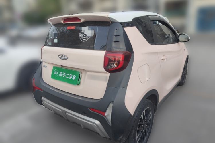 Used Chery QQ Little Ant 2022 Restyled Version Sweet Pink Edition Half-Sugar Version 30.6 kWh 30 kW 301 km Rear Right 45 Deg