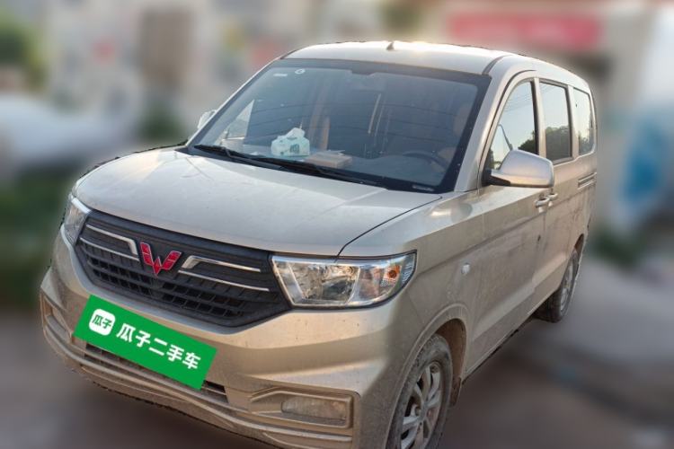 Used Wuling Hongguang V 2022 1.5L Enjoy Edition Electric-Powered LAR