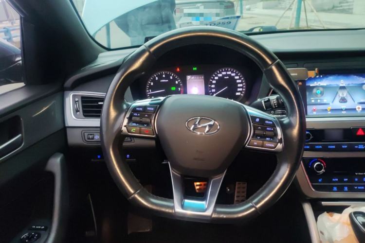 Used Hyundai Sonata 2015 1.6T GLS Smart Model
