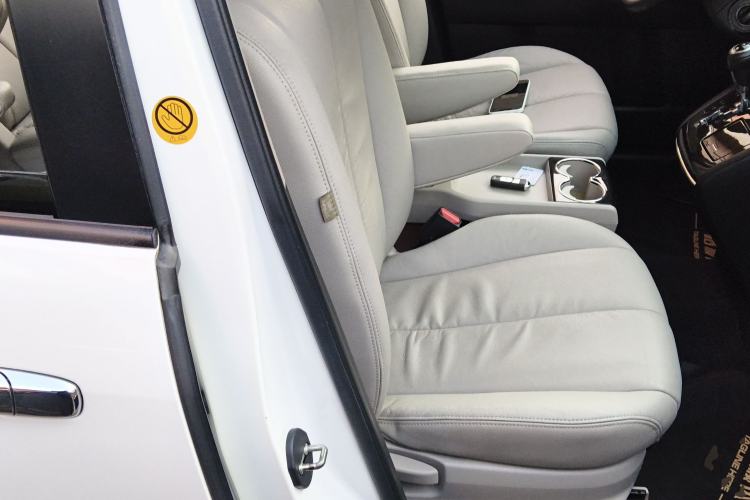 Used Mazda Mazda 8 2015 2.5L Ultimate Edition