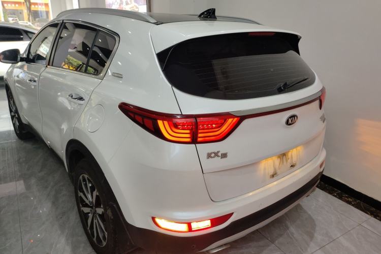 Used Kia KX5 2017 1.6T Automatic Two-Wheel Drive 15th Anniversary Special Edition DLX