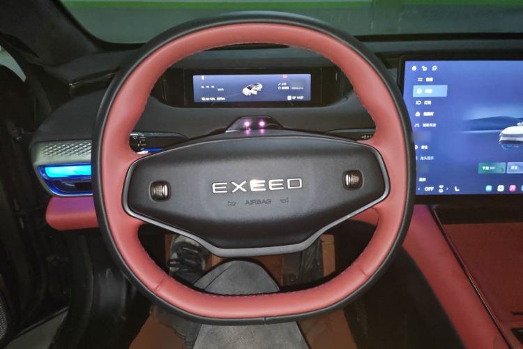 Used EXEED Star Era ES 2025 Pure Electric Pro Urban Driving Assistance 77 kWh Steering Wheel