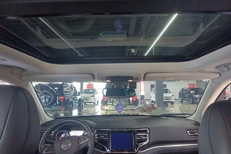 Used Jeep Grand Commander 2018 2.0T Four-Wheel Drive Enjoyment Edition China VI