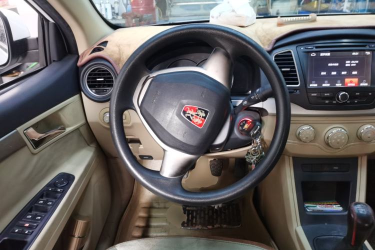 Used Roewe 350 2015 1.5L Manual Luxury Sunroof Edition Steering Wheel