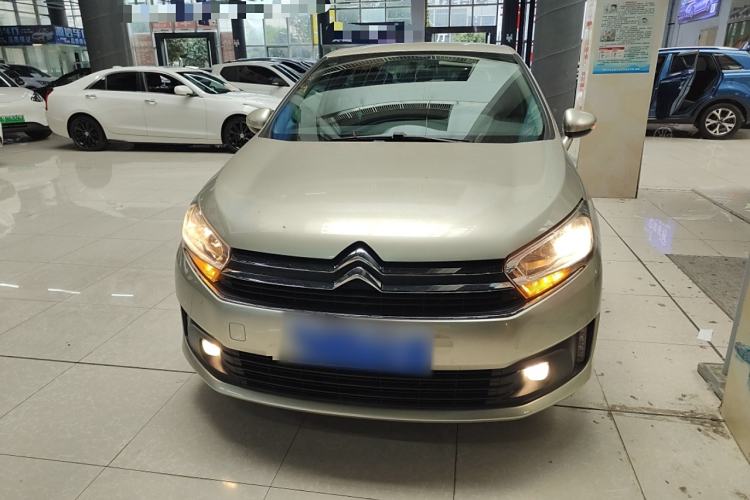 Used Citroen C4 Sega 2016 1.6L Manual Luxury Model
