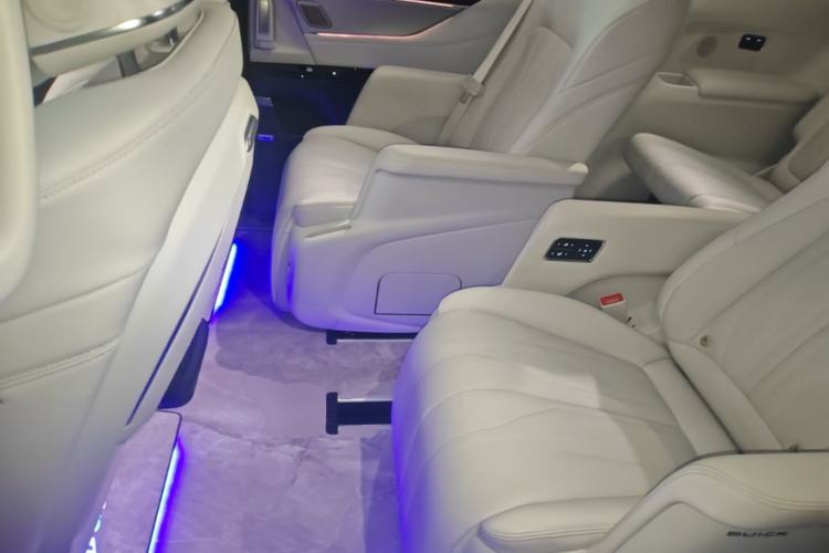 Used Buick GL8 New Energy 2024 Lu Zun Luxury Edition 7-Seater