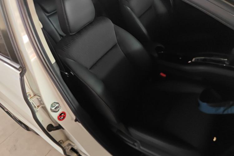 Used Honda Vezel 2020 1.5L CVT Pioneer Edition