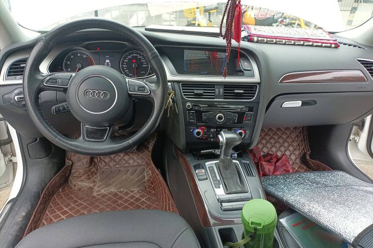 Used Audi A4L 2015 35 TFSI Automatic Comfort Model

