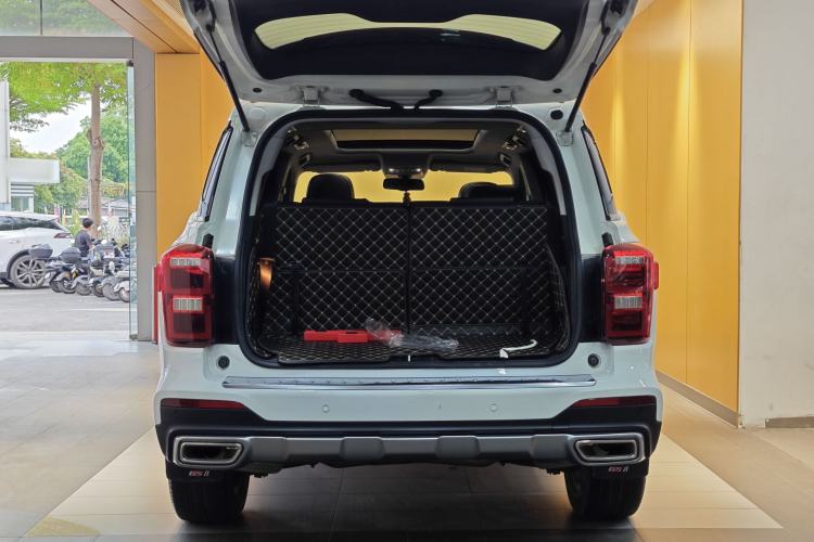 Used GAC Trumpchi GS8 2020 390T Two-Wheel Drive Luxury Smart Connectivity Version (7 Seats) Trunk