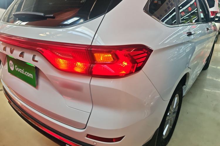 Used Haval M6 2021 PLUS 1.5T DCT Luxury Smart Connectivity Model
