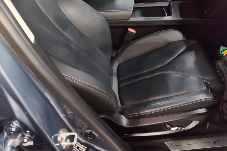 Used XPeng G3 2022 G3i 460G+ Right Front Seat