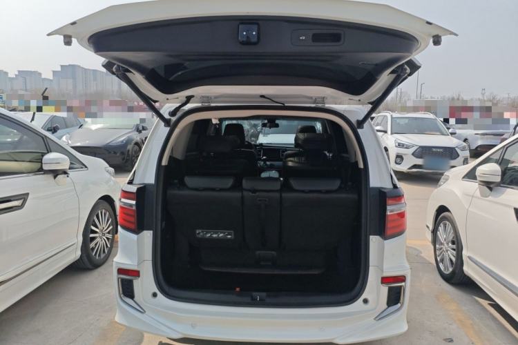 Used Honda Elysion 2019 2.0L Hybrid Luxury Edition