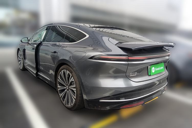 Used Nio ET9 2025 100kWh Signature Edition
