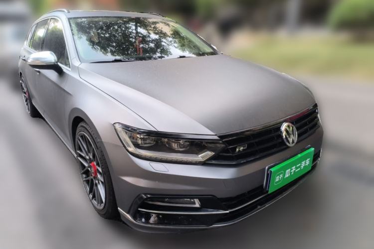 Used Volkswagen Variant 2017 380TSI Two-Wheel Drive Comfort Edition
