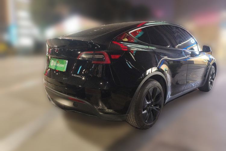 Used Tesla Model Y 2023 Rear-Wheel-Drive Version
