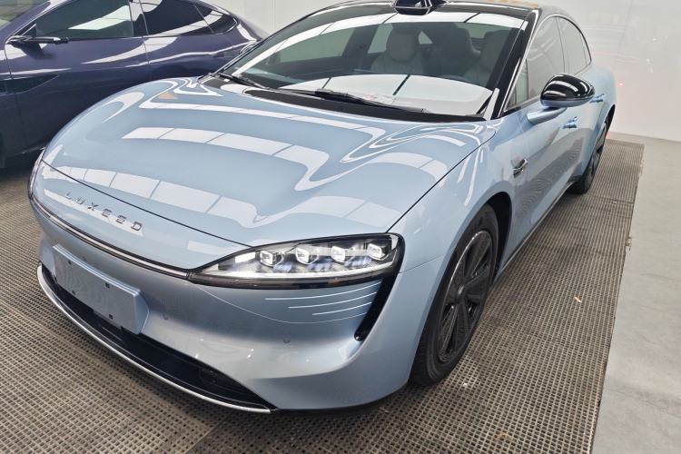 Used Hima Luxeed S7 2024 Max
