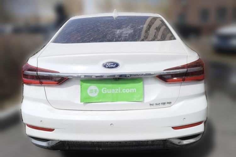 Used Ford Escort 2021 1.5L Automatic Diamond Edition
