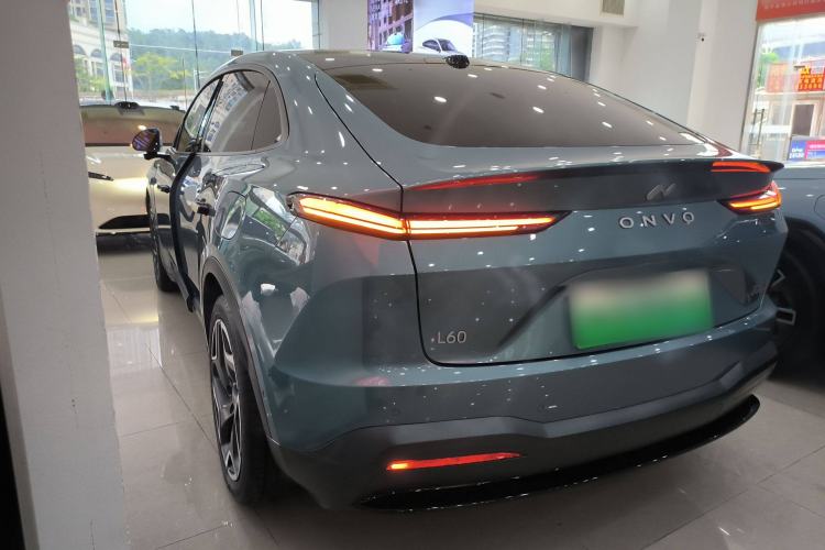 Used ONVO L60 2024 60 kWh Rear-Drive Version
