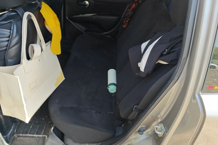 Used Nissan Livina 2013 1.6XE CVT Comfort Edition Left Rear Seat