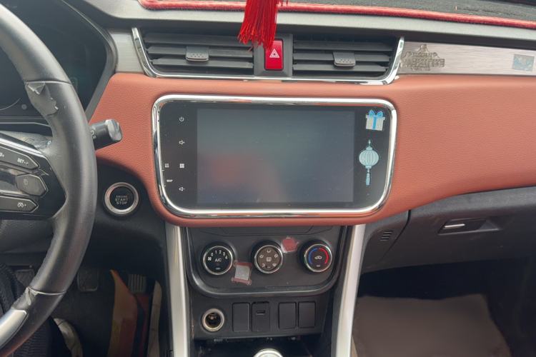 Used HYOSOW S3 2016 S3L 1.5L Manual Prestige Edition
