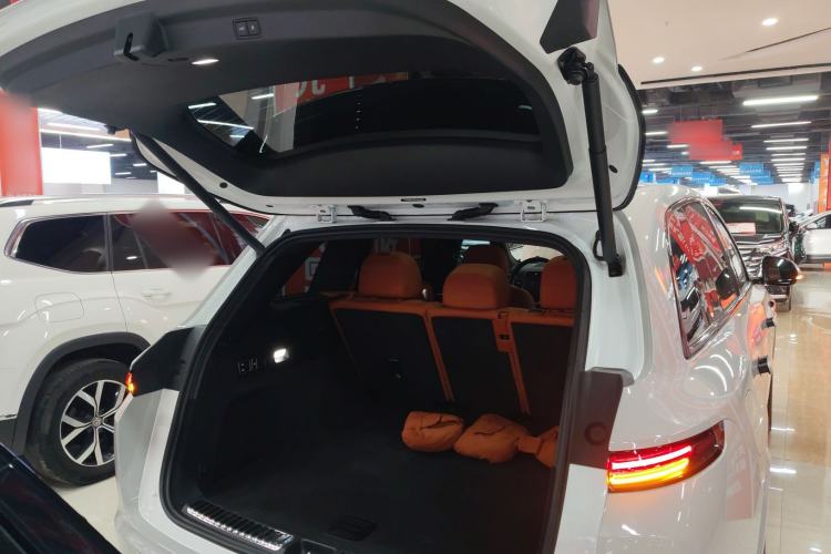 Used Li Auto L7 2023 Pro Model
